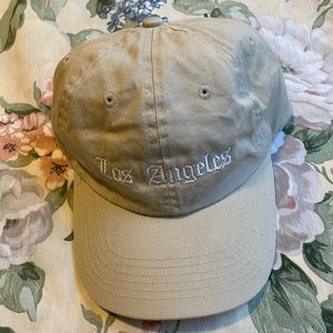 Los Angeles Embroidered Hat in Beige
